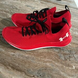Under Armour Velociti SE Sz.11
